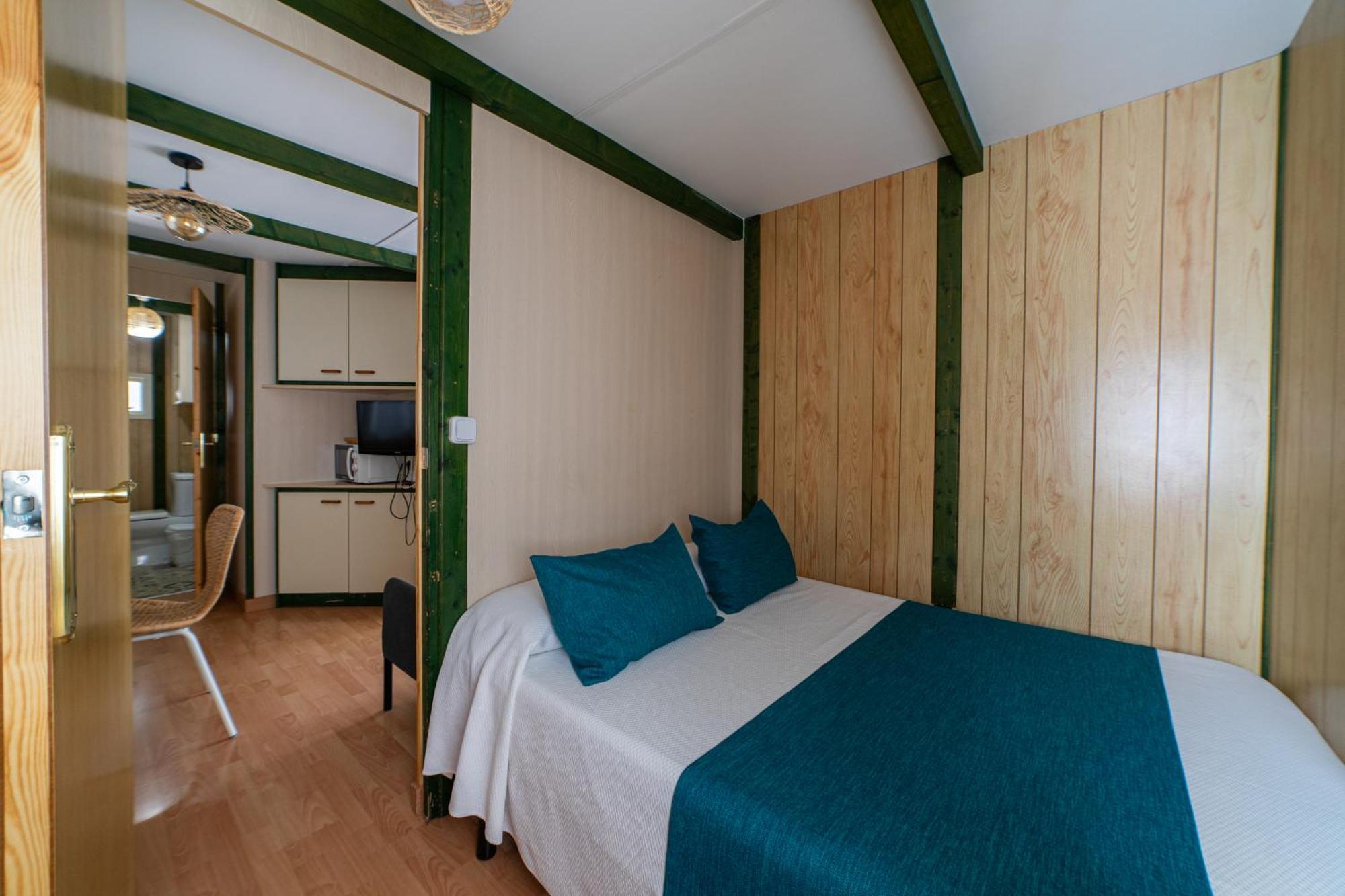 Camping Las Palmeras كريفايلنت المظهر الخارجي الصورة